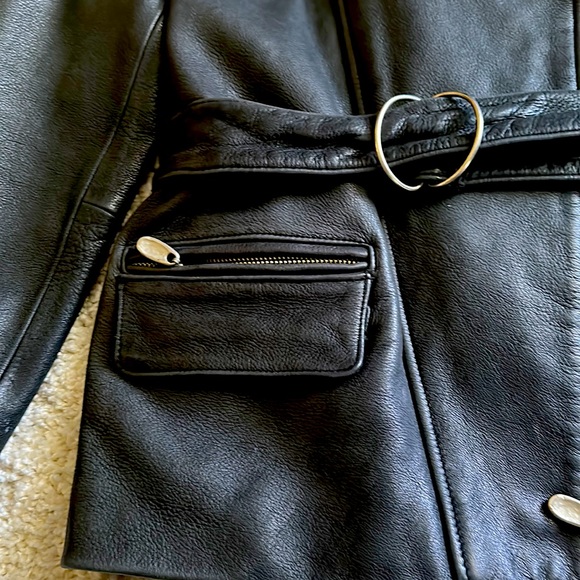 GUESS WOMENS LEATHER JACKET - Picture 3 of 4